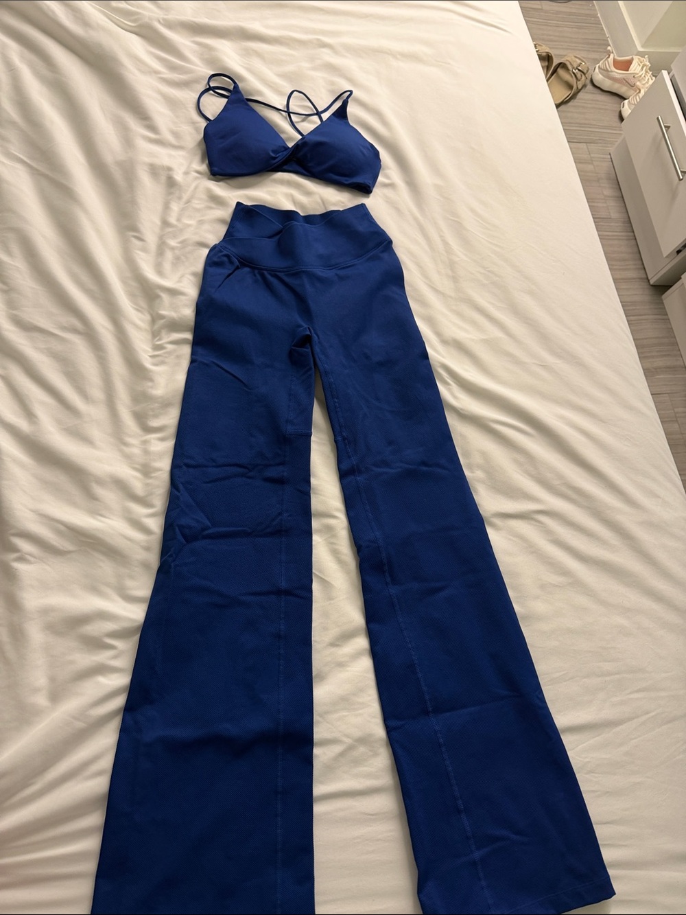 Women’s High-Waist Wide-Leg Pants in Deep Blue